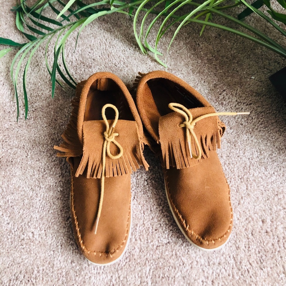 ✨Minnetonka Venice Fringe Moccasin | Size 8